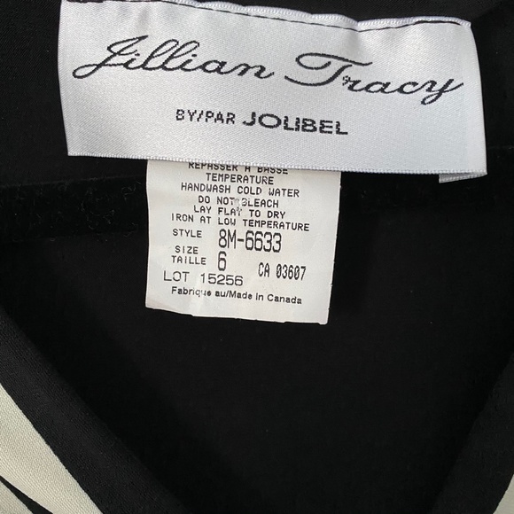 Jillian Tracy Printed V-neck Short Sleeve Dress - Picture 3 of 5